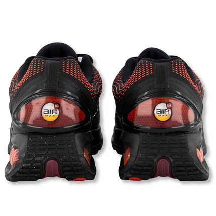 Nike Air Max DN Essential Bred Men's Lifestyle Sneakers Heel Details