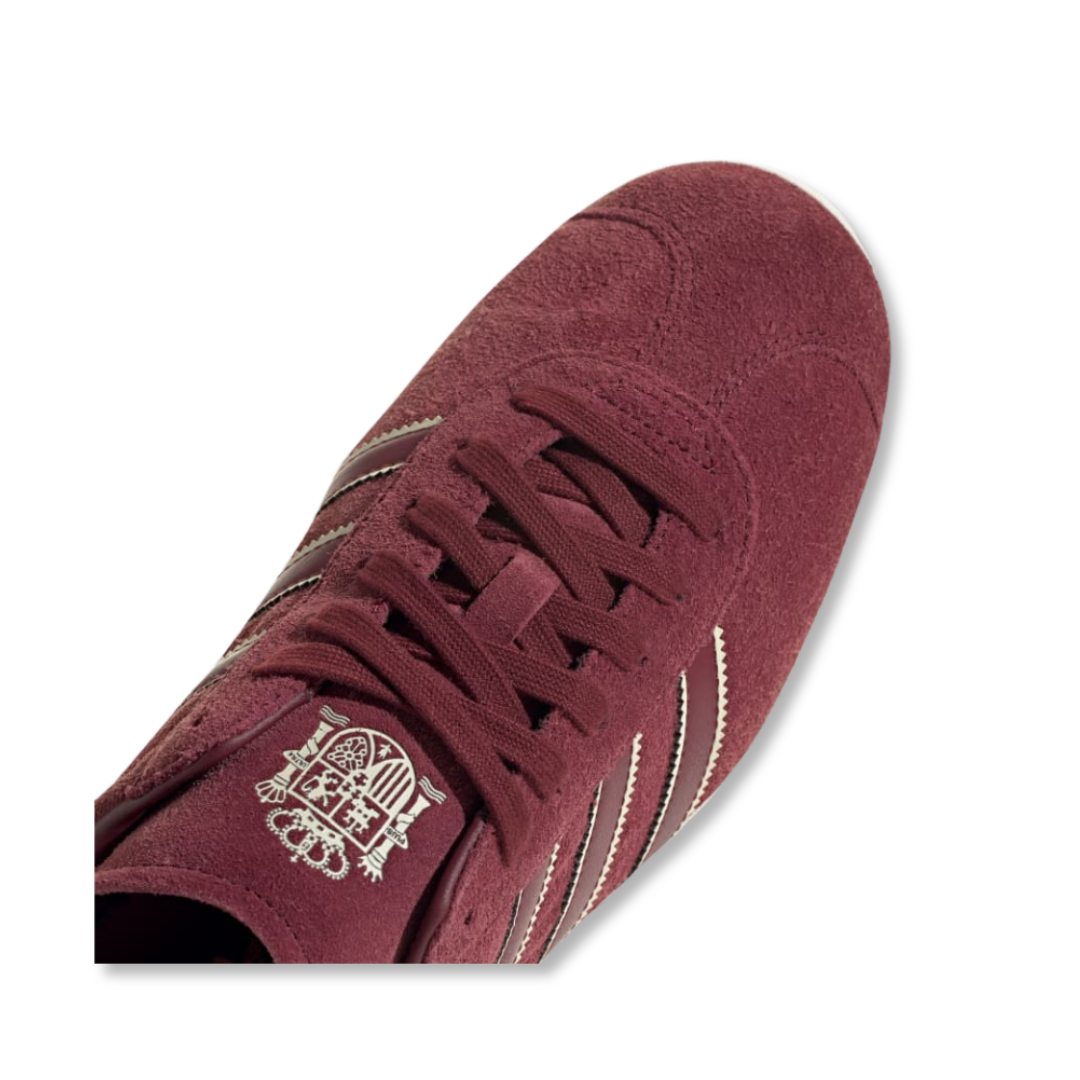 Adidas Gazelle - Burgundy | The Back Wall | Sneakers Adidas Gazelle - Burgundy | The Back Wall | Sneakers
