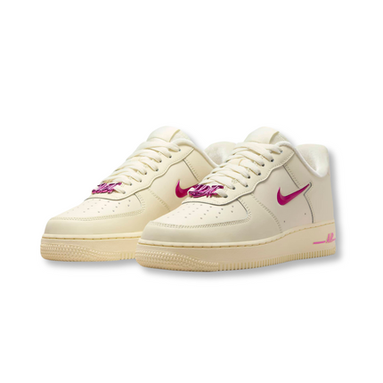 Nike Air Force 1 ‘07 SE - Coconut Milk Playful Pink