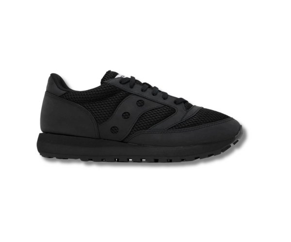 All black online saucony jazz