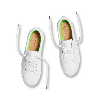 Cariuma Oca Low Premium Leather - White