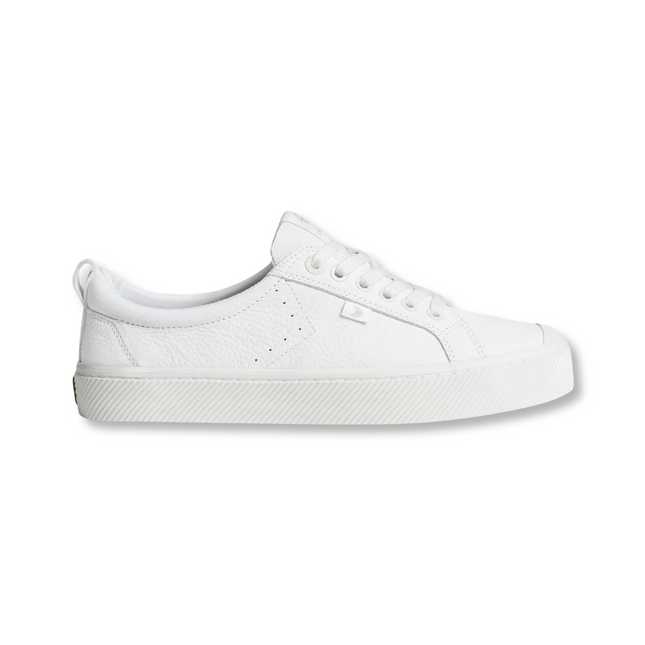 Cariuma Oca Low Premium Leather - White